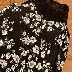 Floral and Lace Tank Top